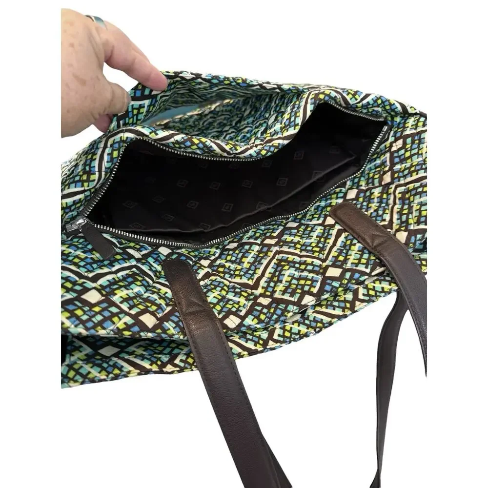 Vera Bradley Iconic Commuter Tote Padded Laptop Sleeve in Rainforest Pattern EUC
